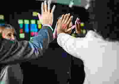 Image-Caption-Type-9-3